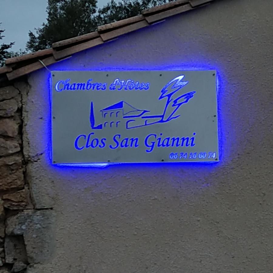 Clos San Gianni Pujols-sur-Ciron Екстериор снимка